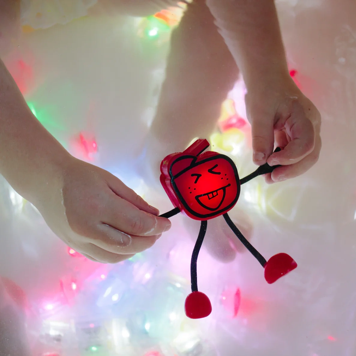 Magia w wodzie, czyli Glo Pals!